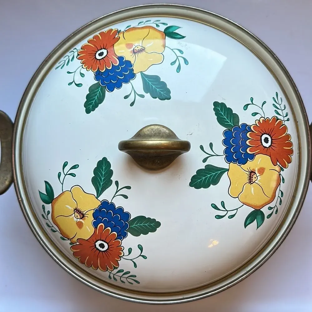 Vintage enamelware floral painted cooking pot with‎ brass handles